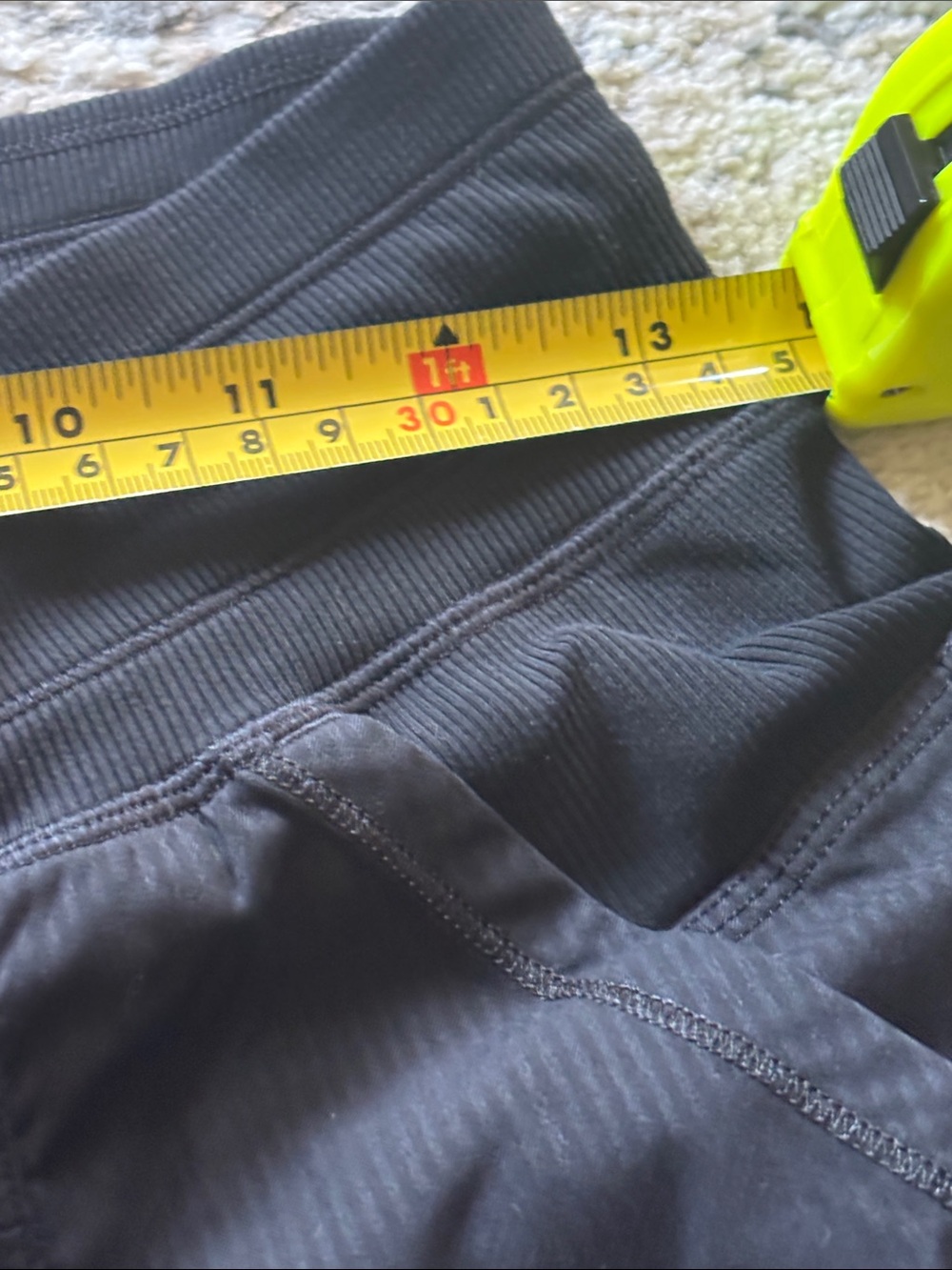 Lululemon Performance Drawstring Pants - Picture 4 of 4
